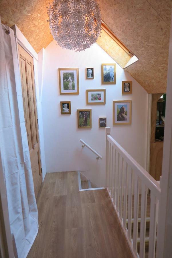 Het Kunstenaarshuis คัมเปอร์ลันด์ ภายนอก รูปภาพ